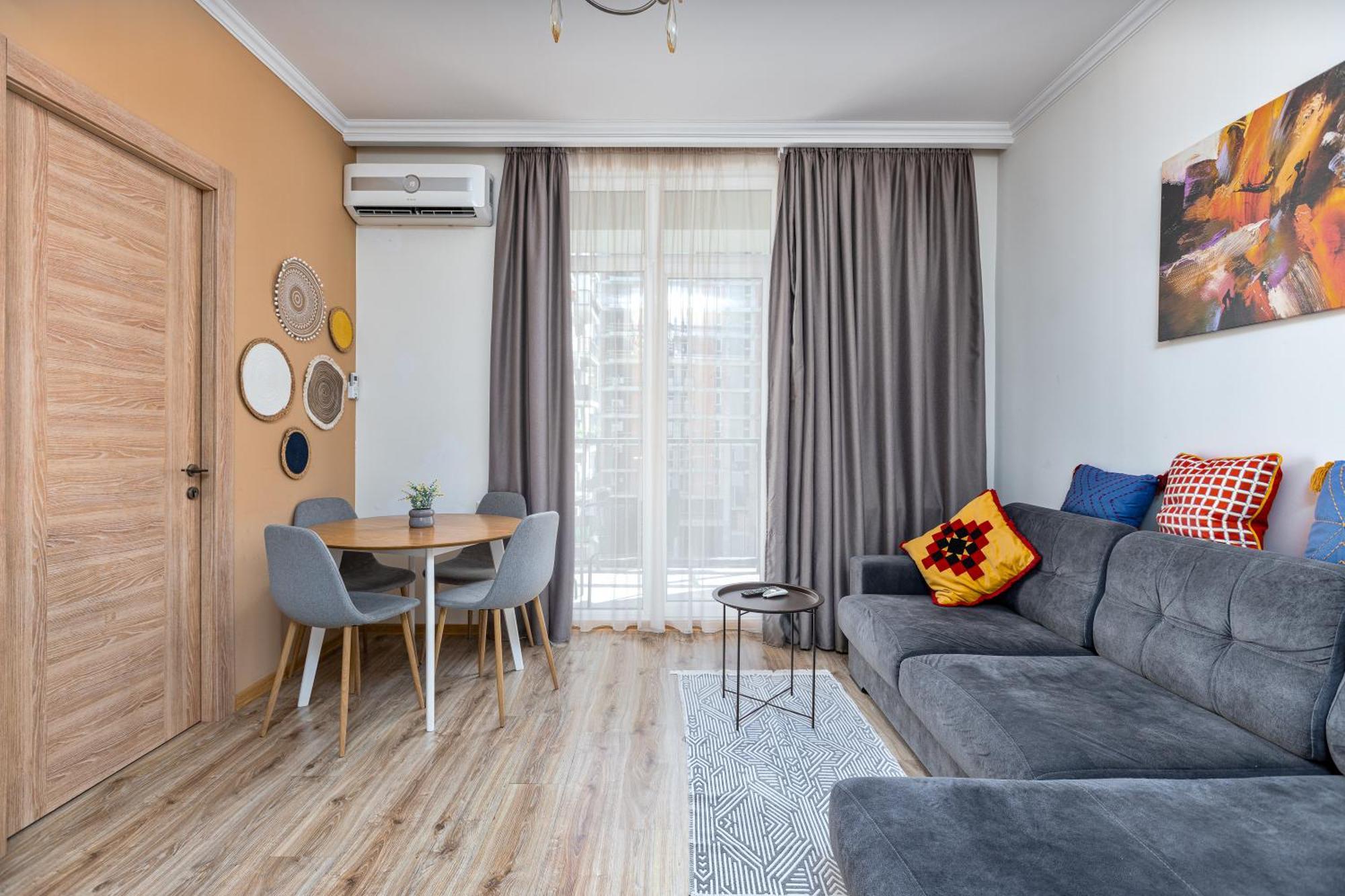 Апартаменты Le - Cozy 2 Bedroom In Saburtalo Тбилиси